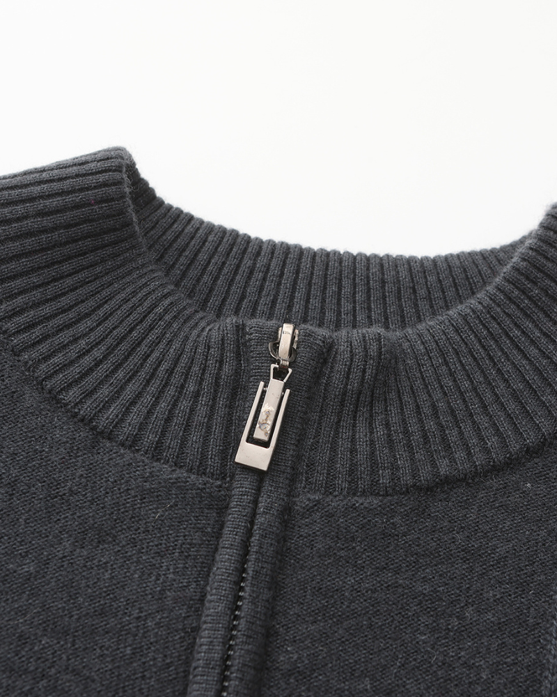 100% Cashmere com Gola Alta em Ribs