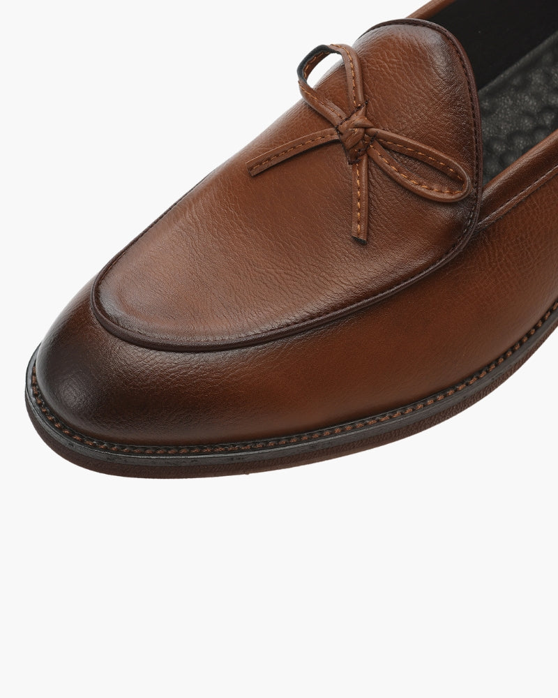 Hampton Loafers with Chain Detail