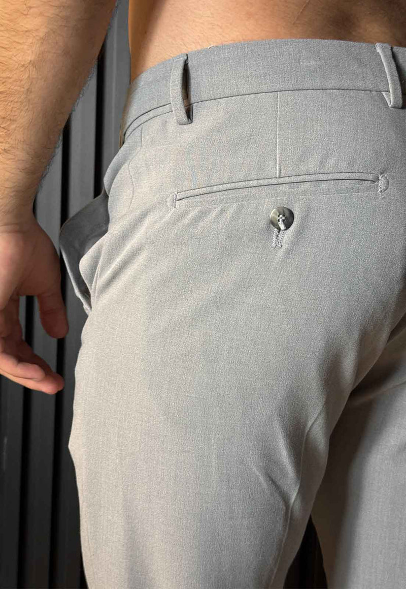 Calça Alfaiataria com Ajuste e Botão Lateral: Kit com 3 Unidades